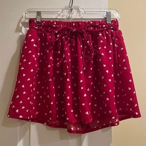 Nasty gal flown shorts with tie - red with white heart